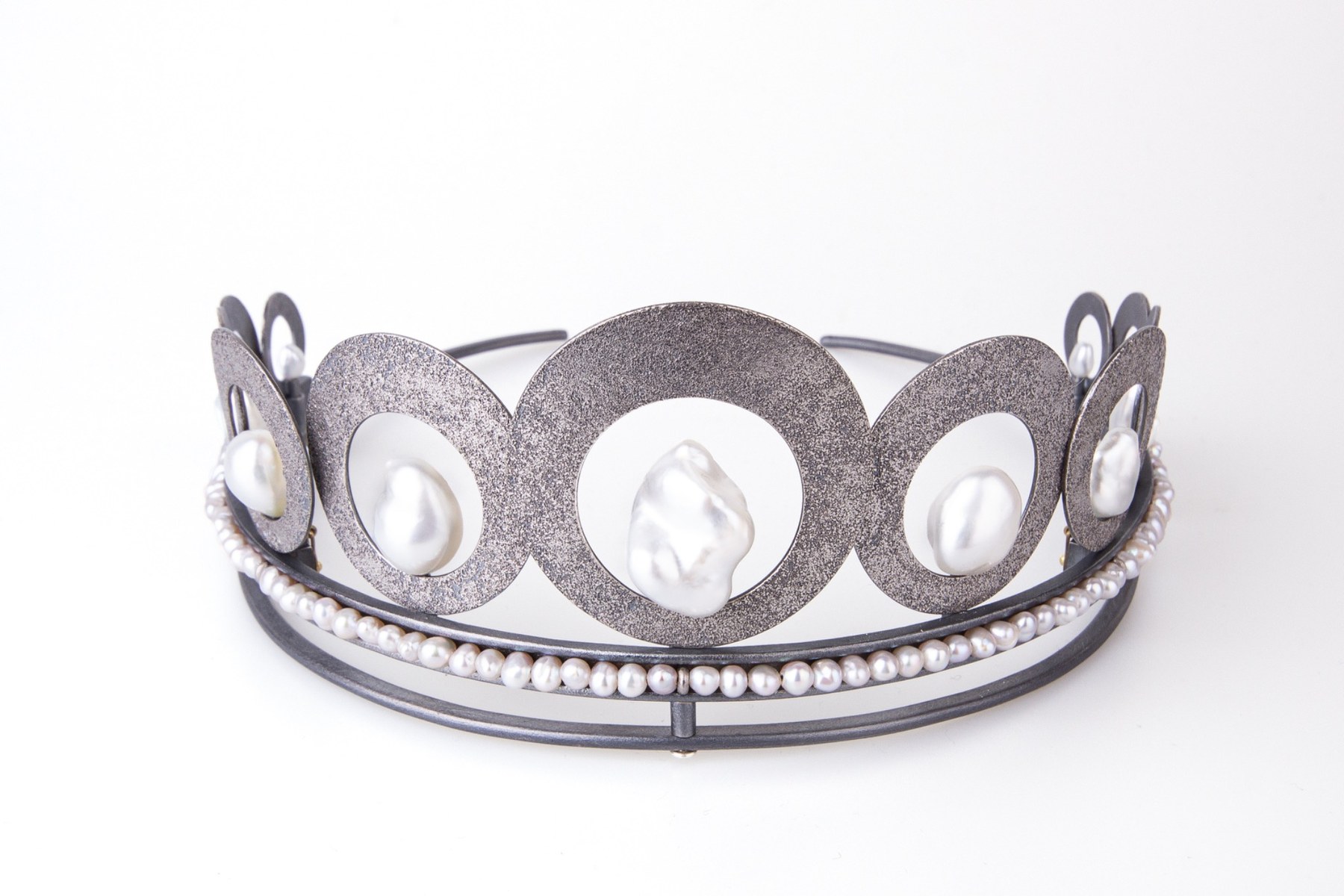 Tiara von Simon Spinoly